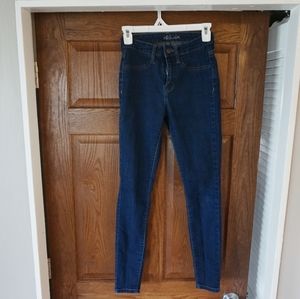 High waisted skinny jeans